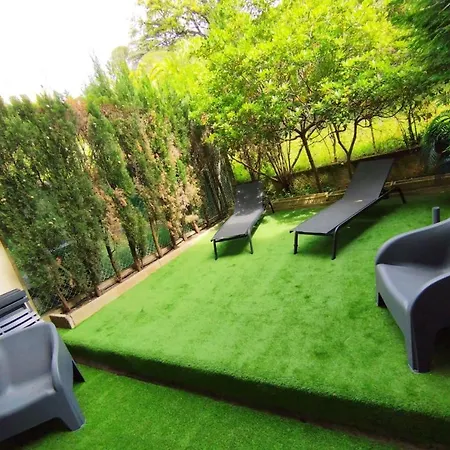 We ! Exceptional 4 Center Swimming Pool アパート カンヌ