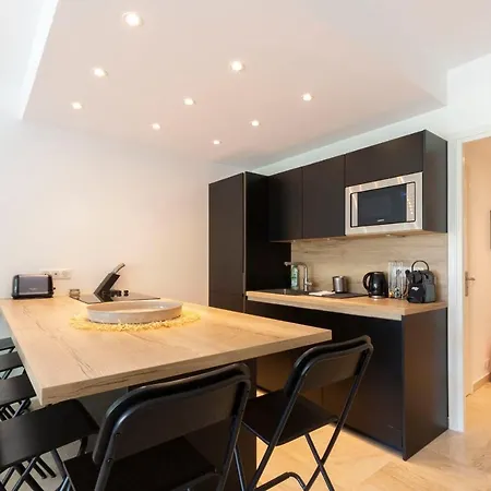 We ! Exceptional 4 Center Swimming Pool カンヌ